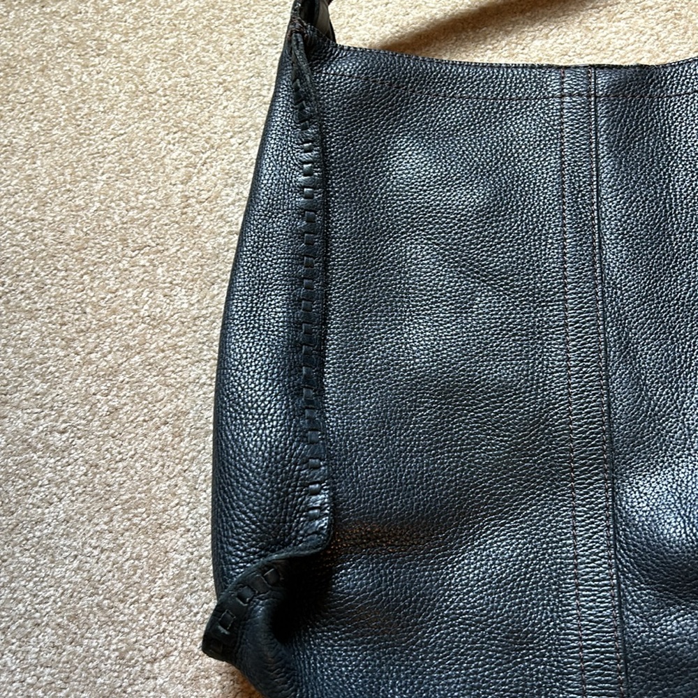 Lucky brand, black, hobo leather purse - Picture 5 of 11